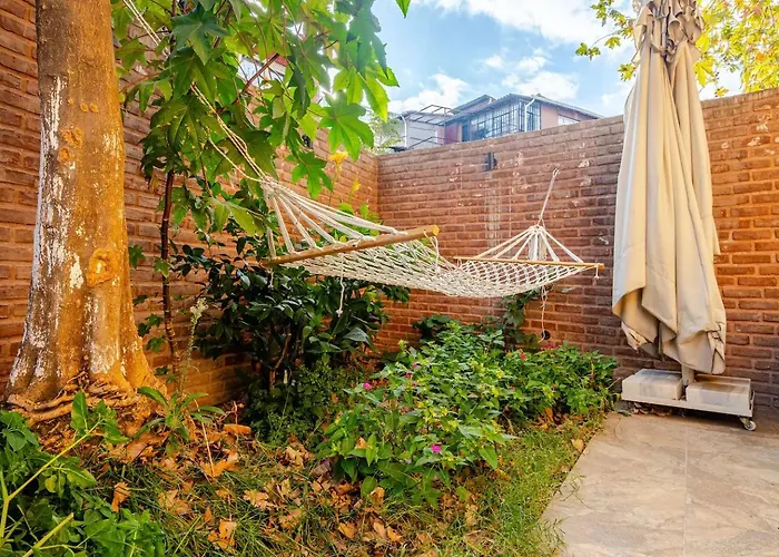 Villa Arancia Istanbul - Garden, Bbq, Sauna & Turkish Bath By The Tram In Fatih