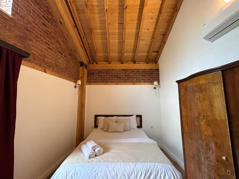 Villa Arancia - Garden, Bbq, Sauna & Turkish Bath By The Tram In Fatih Istambul