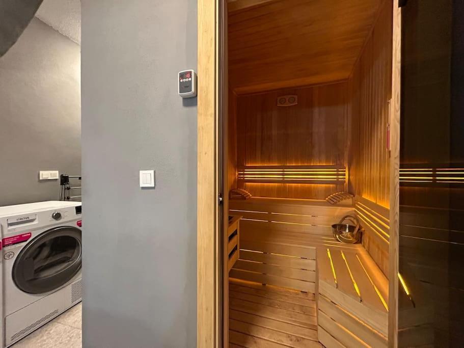 Arancia - Garden, Bbq, Sauna & Turkish Bath By The Tram In Fatih * Istambul