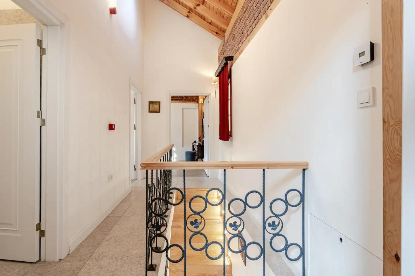 Arancia - Garden, Bbq, Sauna & Turkish Bath By The Tram In Fatih Vilă